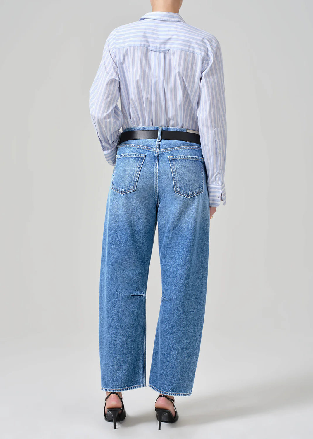 Back view of the Miro Relaxed Jean by Citizens of Humanity in the color Pacifica