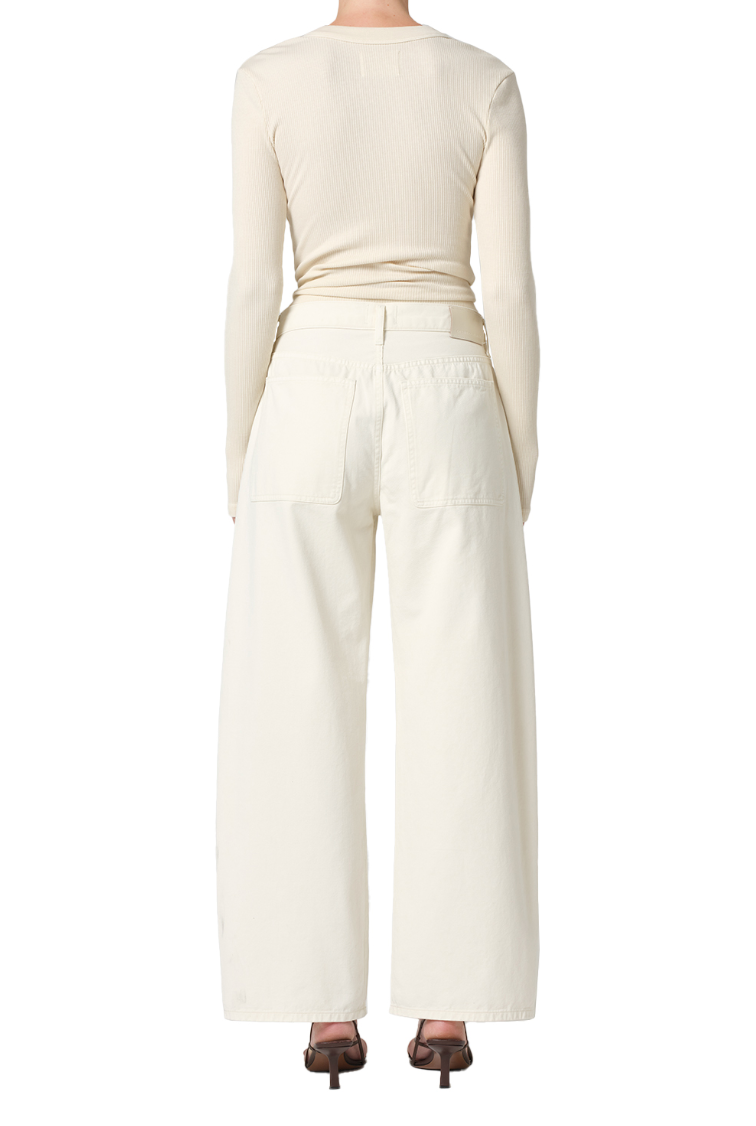 Women's off-white wide leg cargo jeans by Citizens of Humanity, sold at Harbour Thread.