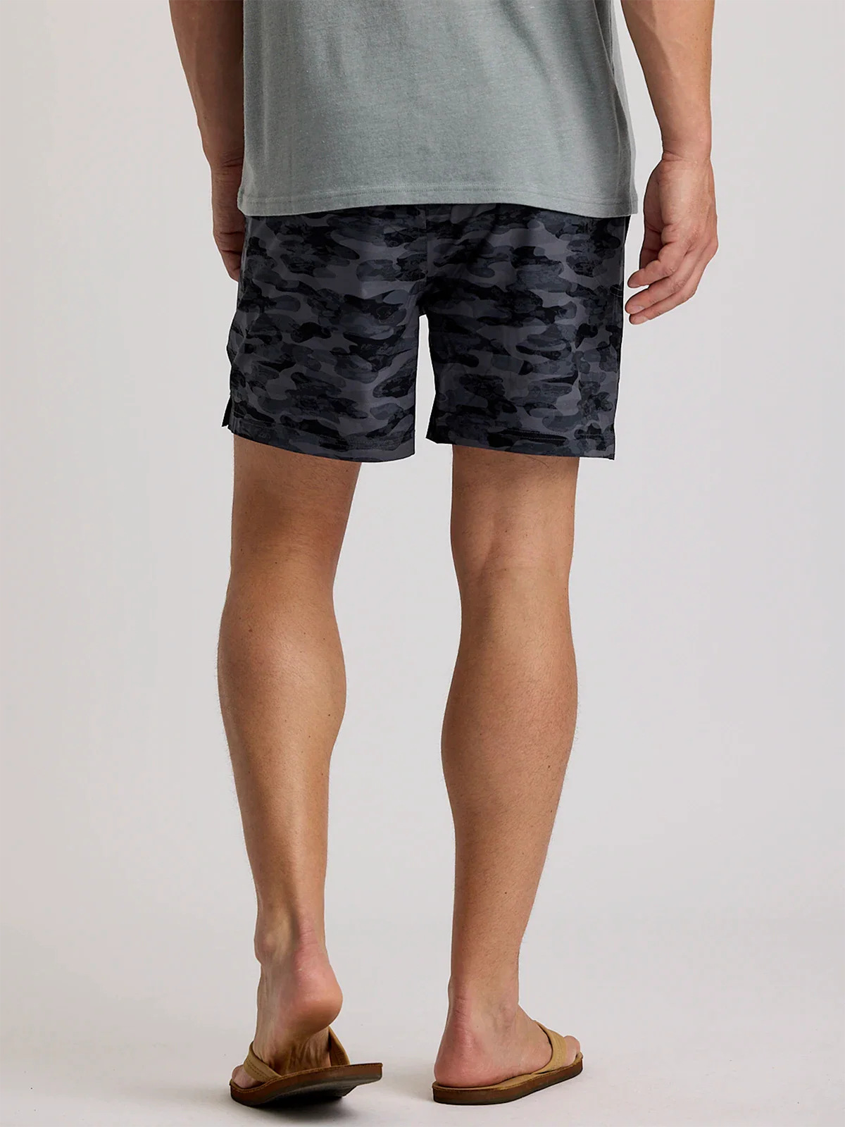 Free Fly Men's Bamboo-Lined Active Breeze Short – 5.5