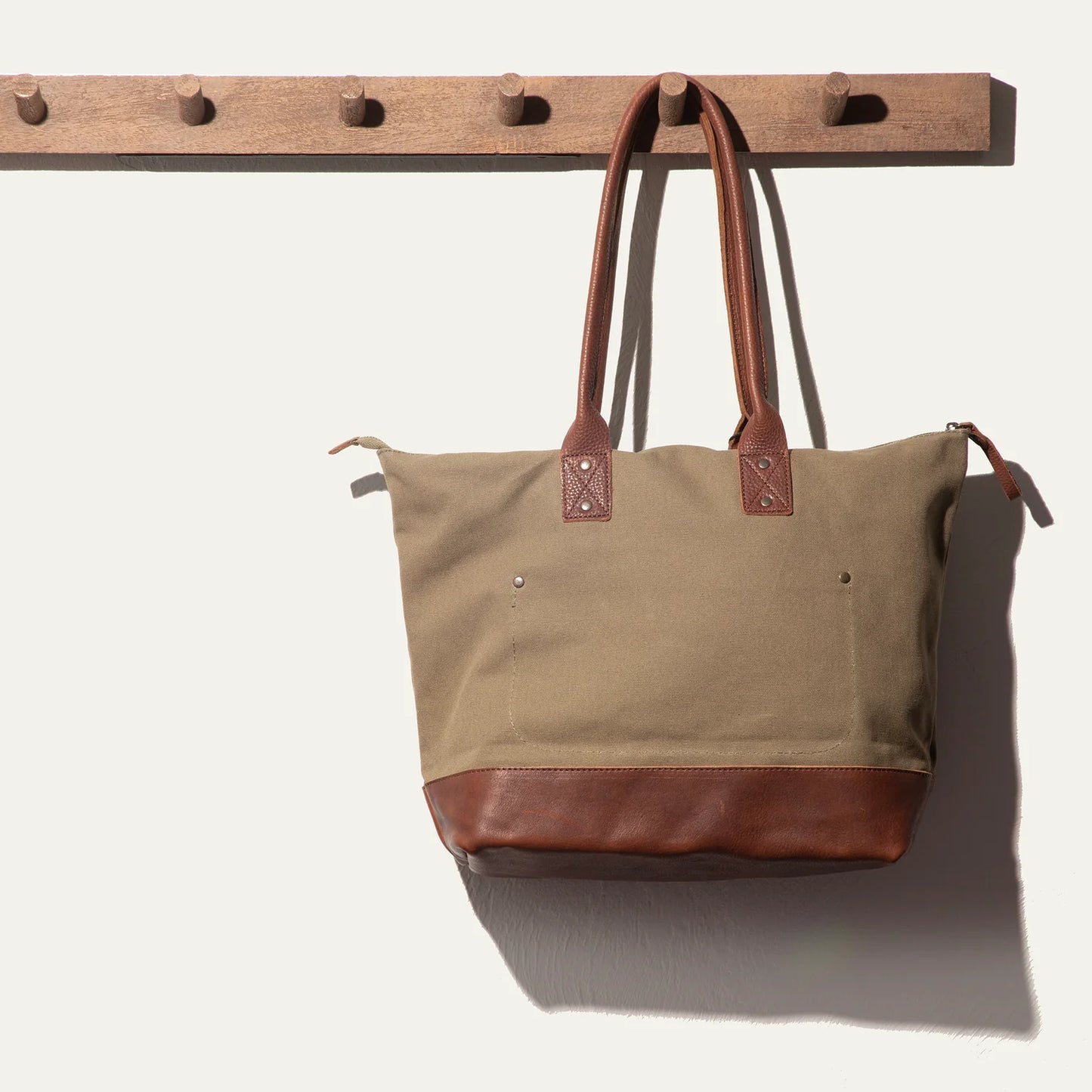 Will Leather Goods Utility Tote in Olive