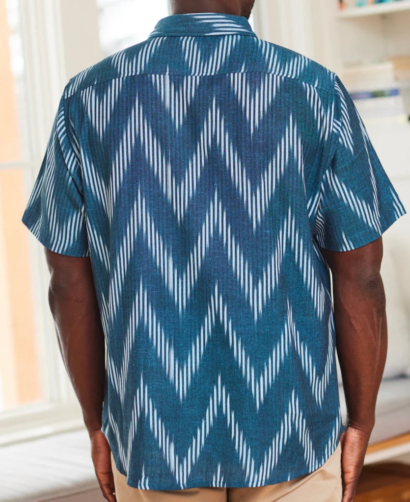 This men's ikat print shirt by One World Brothers features short sleeves, a standard fit and effortlessly cool style.