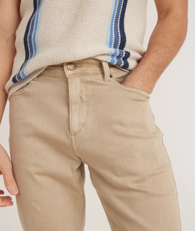 Front detail on Marine Layer's 5 Pocket Twill Pant Athletic Fit in the color Khaki