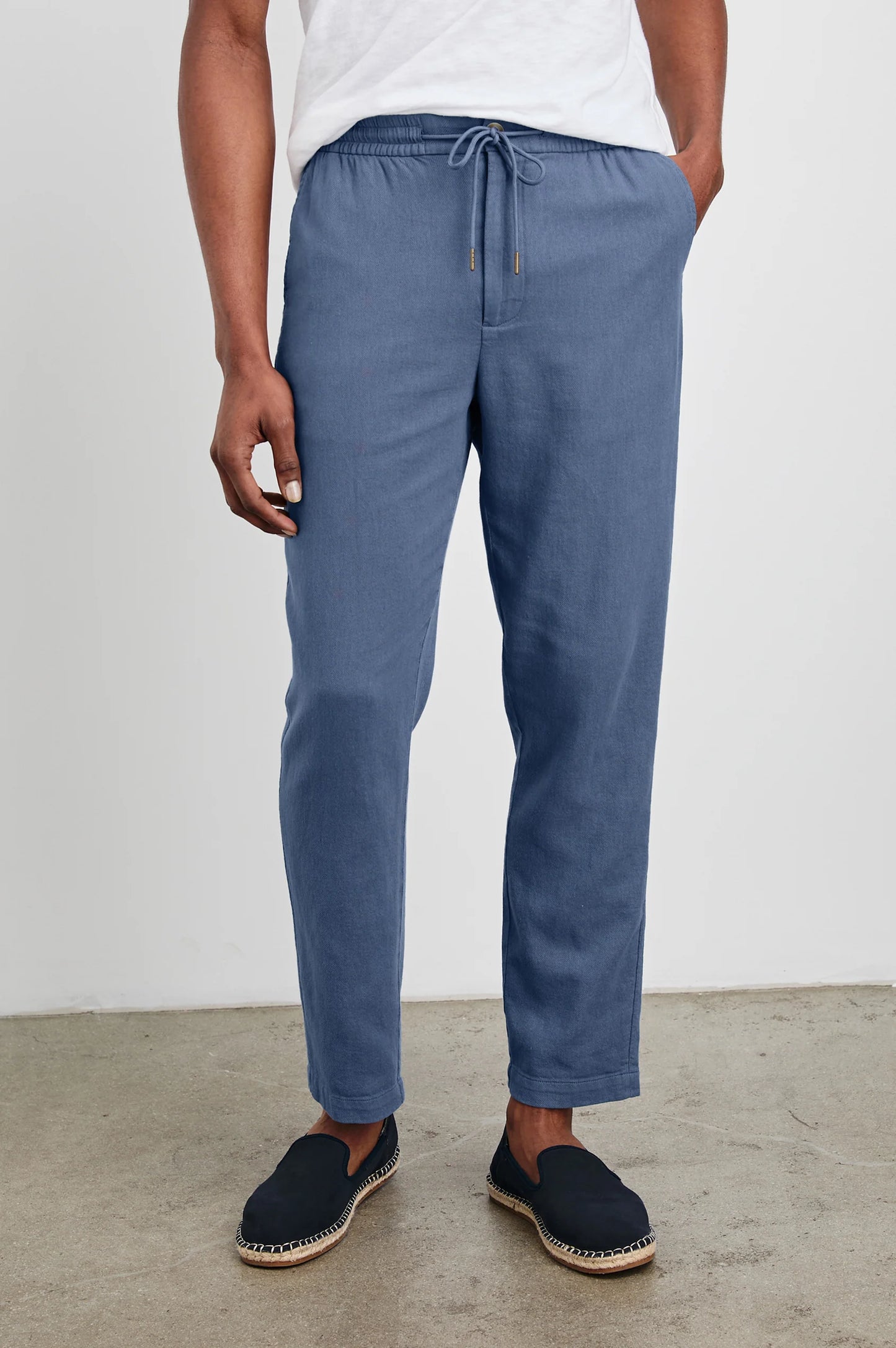 Shop the cool and relaxed Callum drawstring men's pants by Rails at Harbour Thread