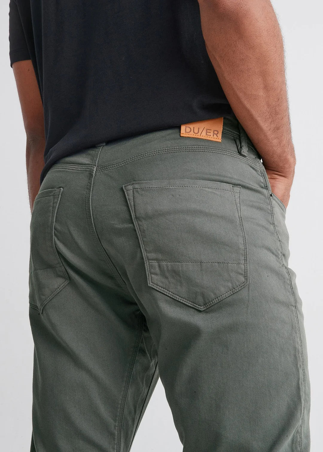 DUER No Sweat Relaxed Taper - Gull