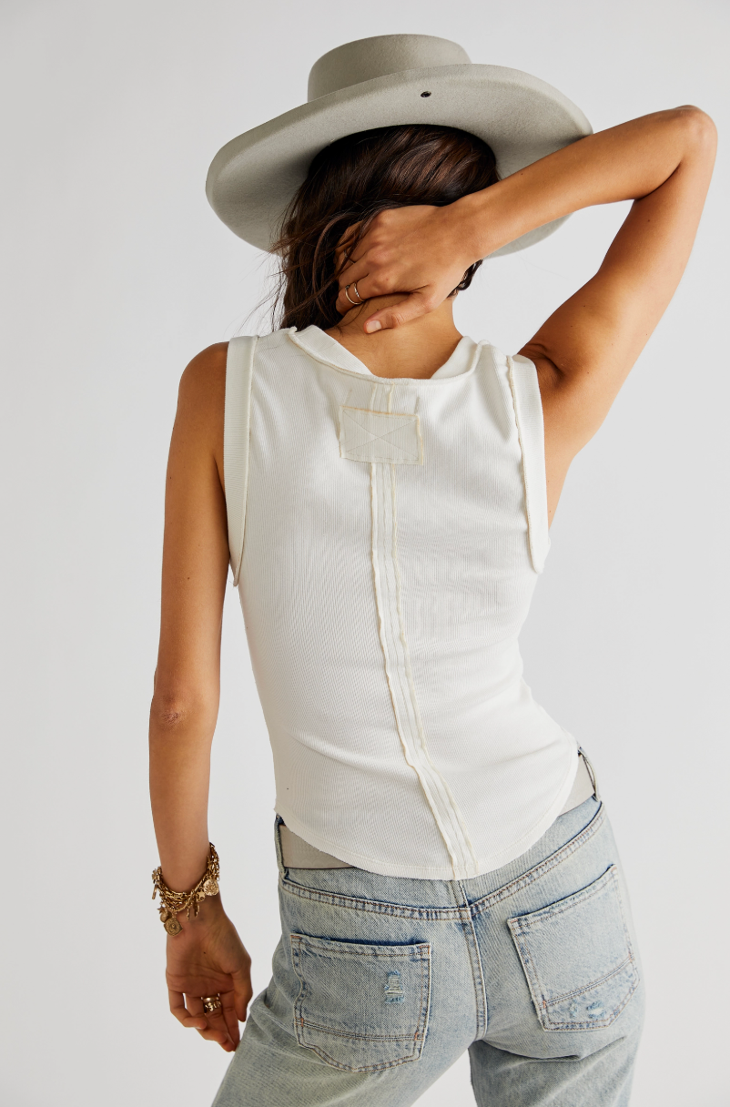 フリーピープル Free People Katie ニット Tee レディース シャツ トップス Clean Ivory Free People x We The Free Kate Tee in Ivory | REVOLVE
