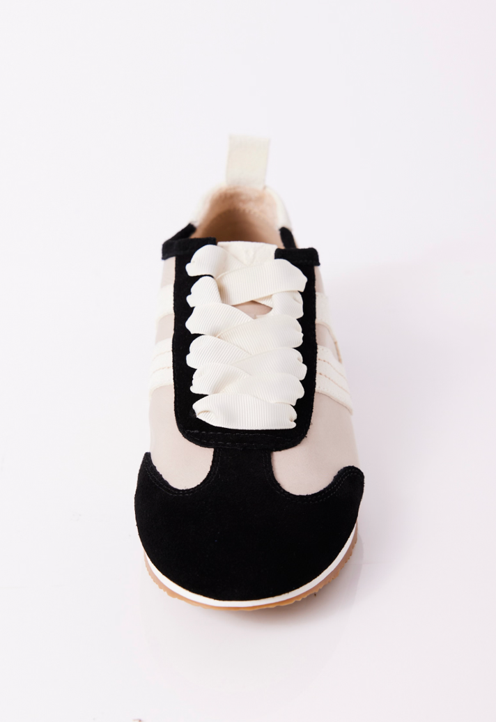 Women's colorblock tennis shoes