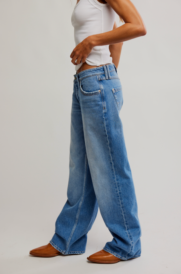 Free People Tennessee Low-Rise Boyfriend Jeans