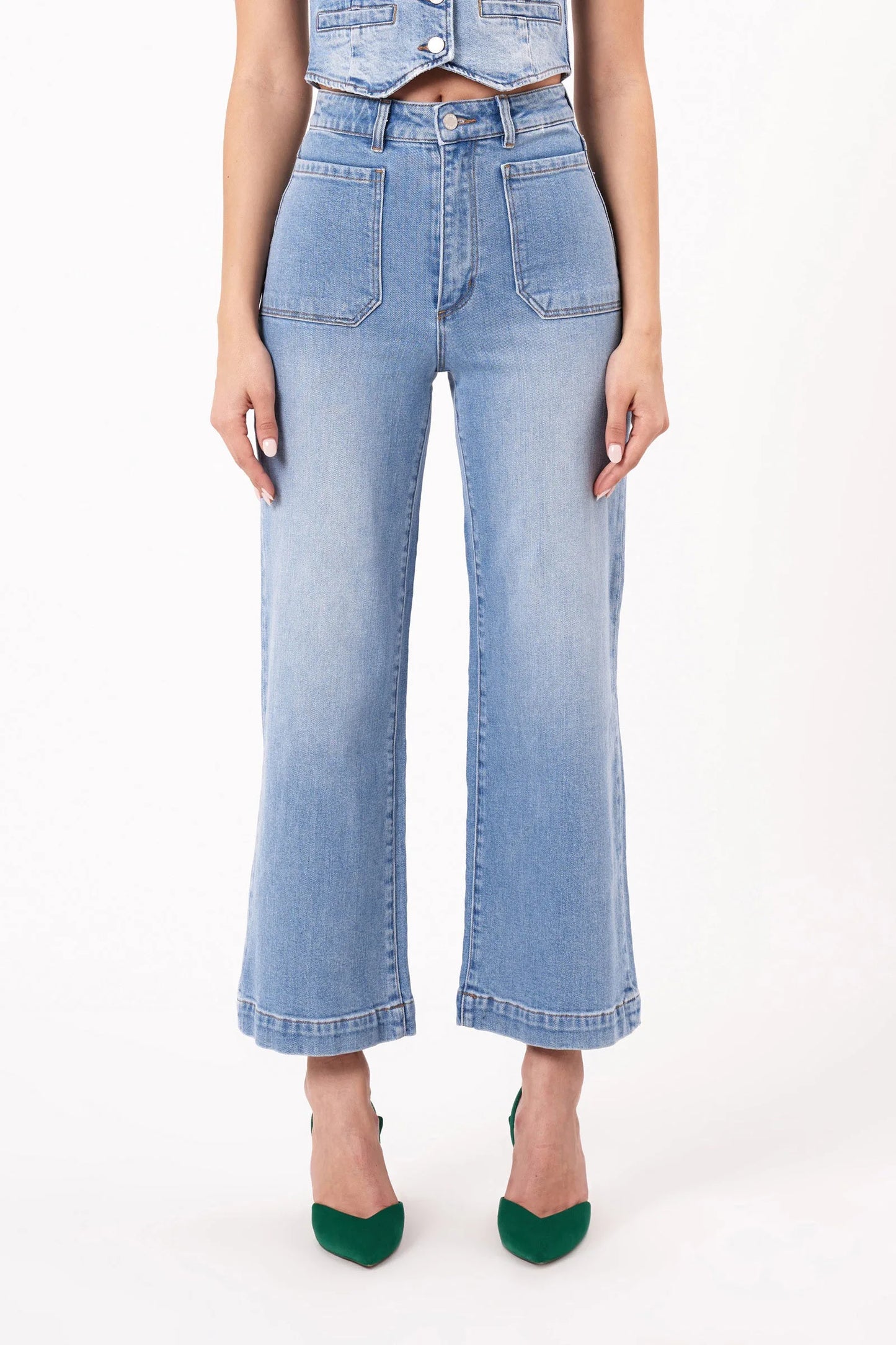 Front view of the mid blue Ranch Sailor Jeans by Rolla’s