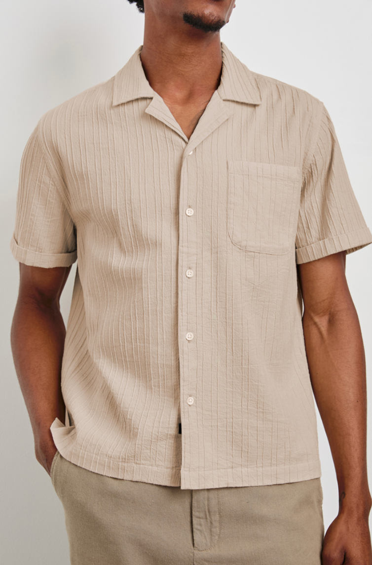 A man wearing the Rails Ohana Shirt in the color Cream