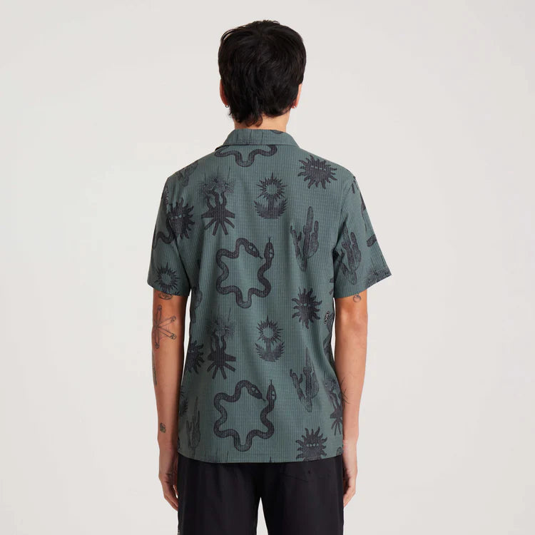 camp collar short sleeve button up