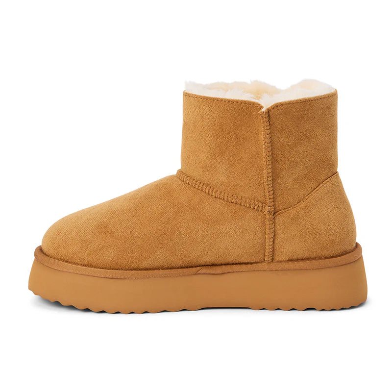 Interior side view of the Chestnut Yukon Ankle Boot by Matisse Footwear