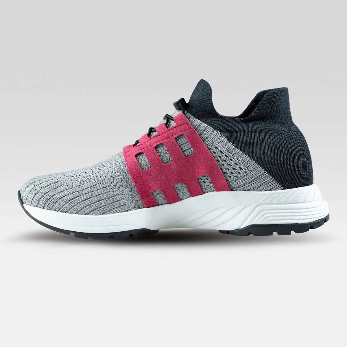 The UYN Women's Nature Tune Shoes in the colors Iron/Carbon/Cherry