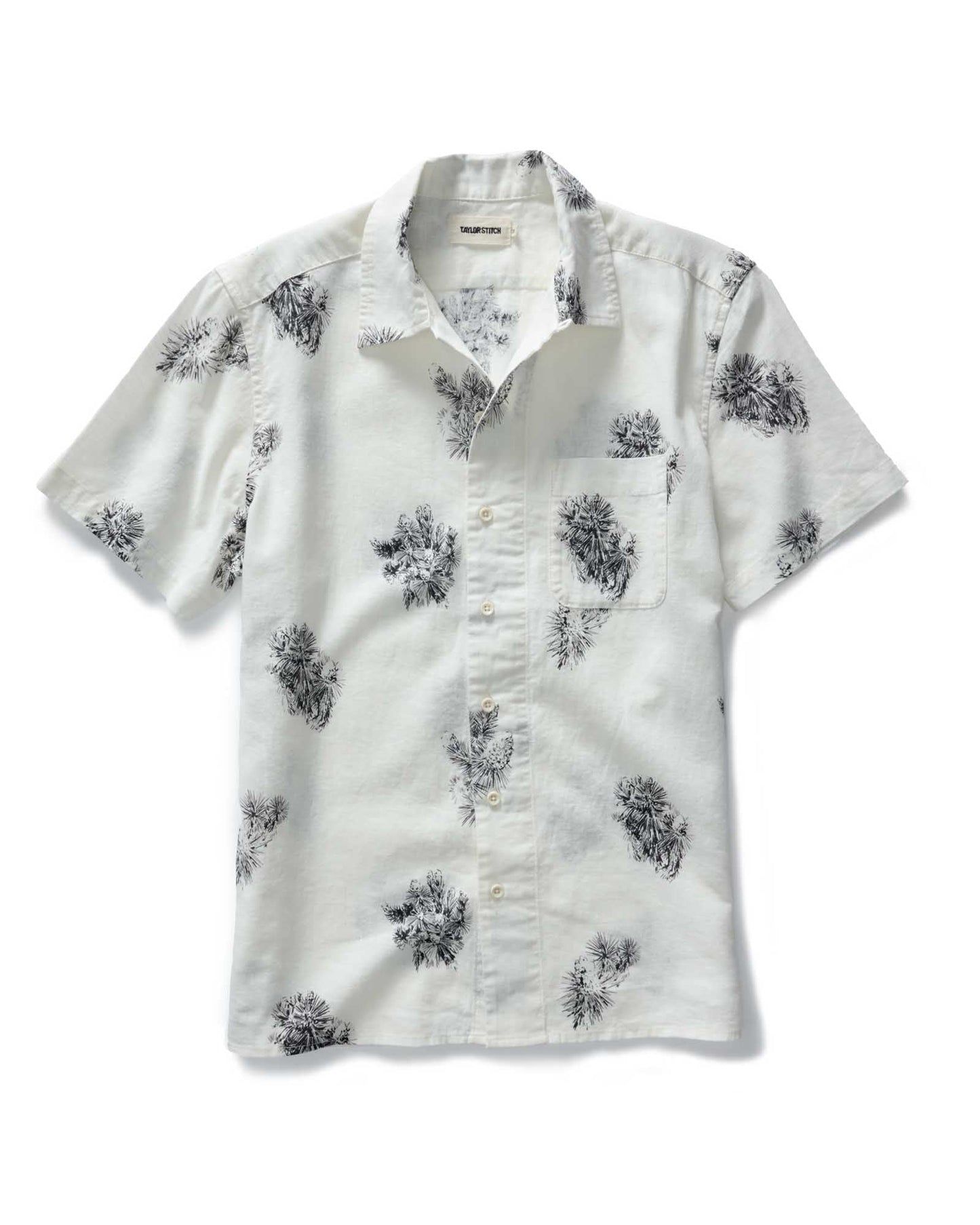 Enjoy breezy, timeless style in the Hawthorne Shirt by Taylor Stitch, available at the Harbour Thread boutique men's store in St. Pete, FL.