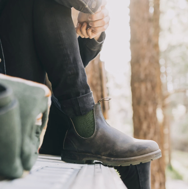 Men s Blundstone 519 Chelsea Boot Stout Brown Olive Harbour Thread