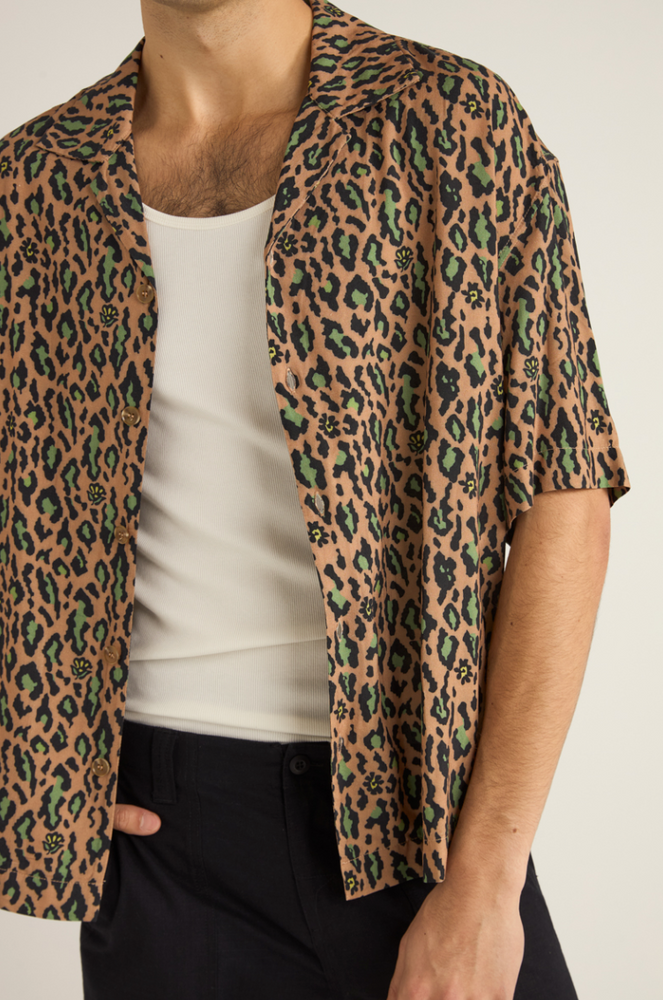 Men's retro leopard print short sleeve button down shirt from Rhythm