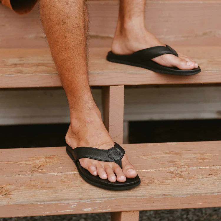
                      
                        OluKai ‘Ōlali Men's Leather Sandals
                      
                    
