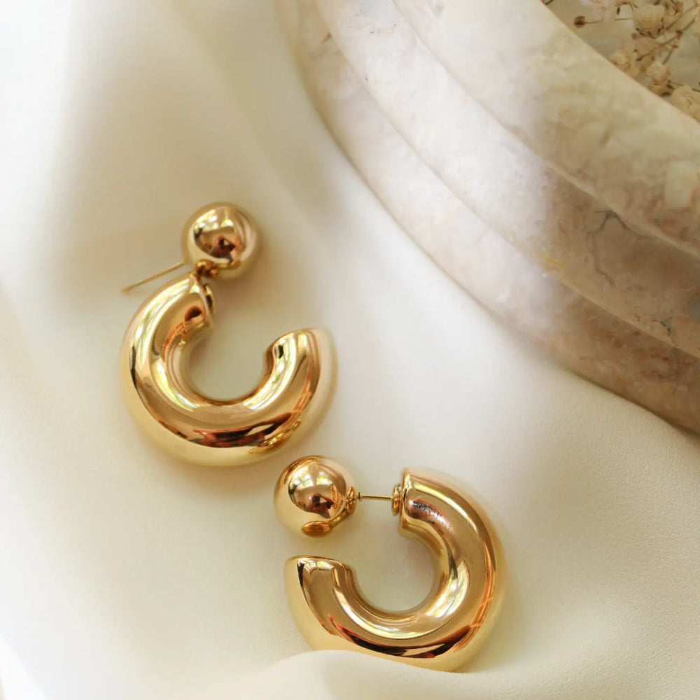 The 24th & Gold Perfect Chunky Stud Hoops