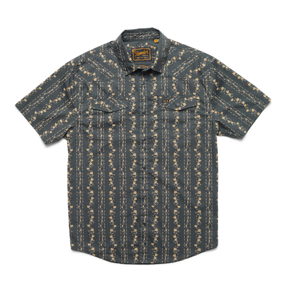 
                      
                        Howler Bros H Bar B Snapshirt
                      
                    