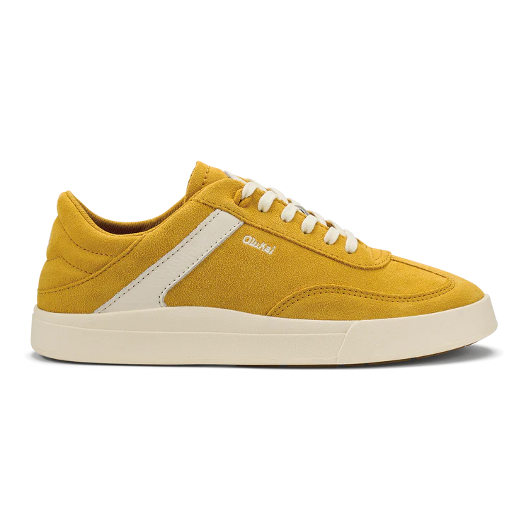 Modern comfort meets old-school style with the OluKai Hā‘upu Women's Leather Sneakers at Harbour Thread women's boutique. 