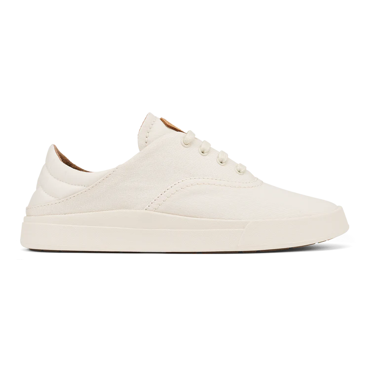 Embrace effortlessly versatile, everyday style with the OluKai Kohu Women's Canvas Sneakers at Harbour Thread women's boutique. 