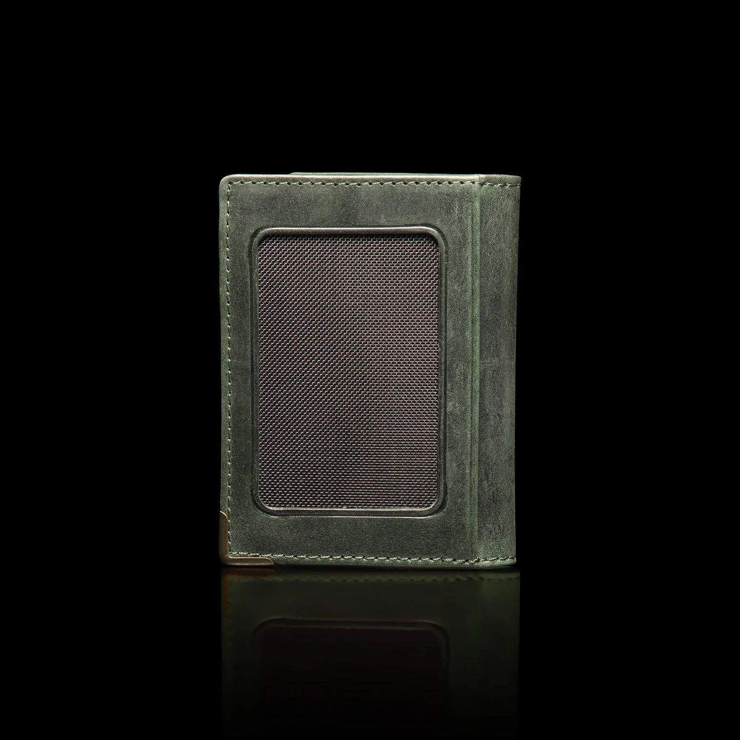 Will Leather Goods Tradesman Slim Wallet in Green Leather