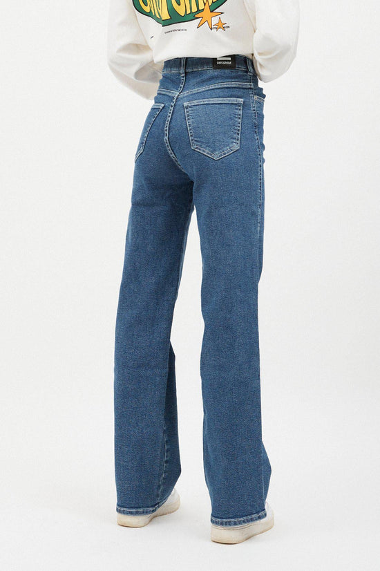 Dr. Denim Moxy Straight Jeans - Cape Mid Plain