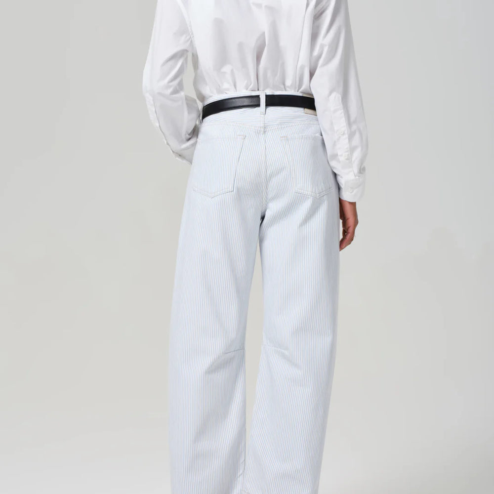 
                      
                        women's striped barrel leg jeans
                      
                    
