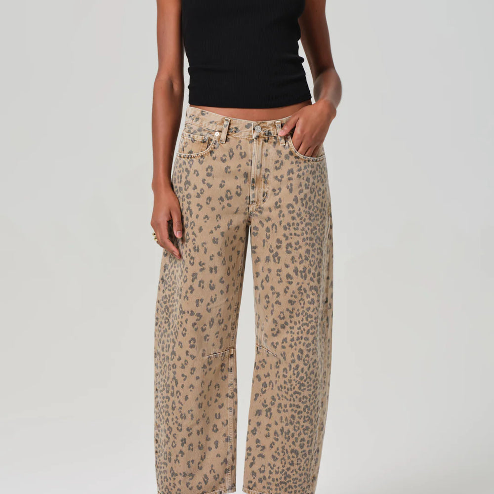 
                      
                        Enjoy the casually chic comfort and style of the Citizens Of Humanity Miro Relaxed Women's Jean, available at Harbour Thread women's boutique in St. Pete, FL.

                      
                    