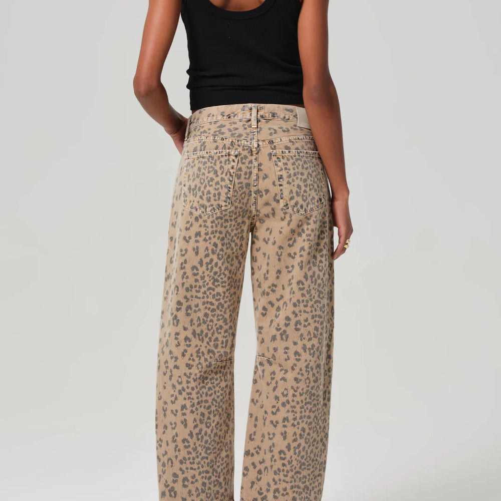 
                      
                        Shop women's trendy cheetah print barrel leg jeans at Harbour Thread boutique
                      
                    
