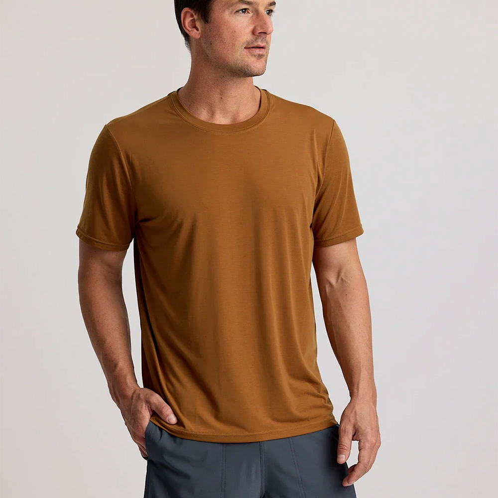 
                      
                        Free Fly Men's Elevate Lightweight Tee
                      
                    