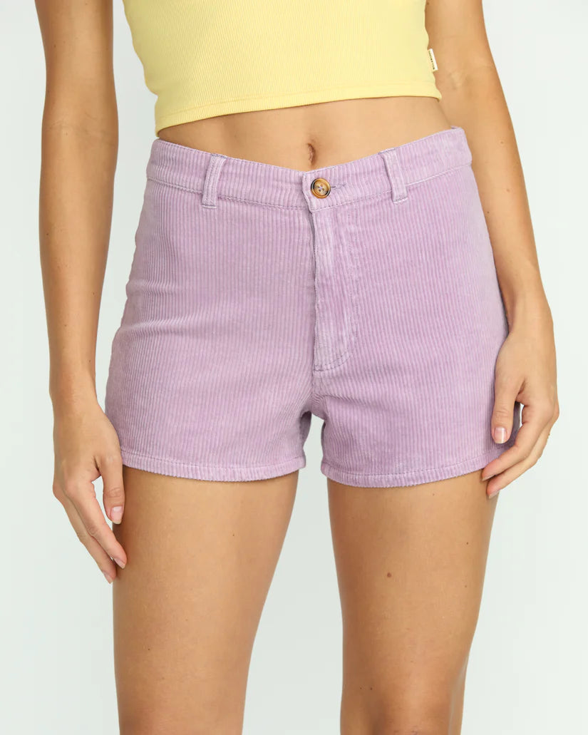 The fixed waist Billabong Free Fall Corduroy Shorts offer a comfortable fit with durable cotton with a hint of stretch. Find yours at Harbour Thread boutique in Burlington, VT. 