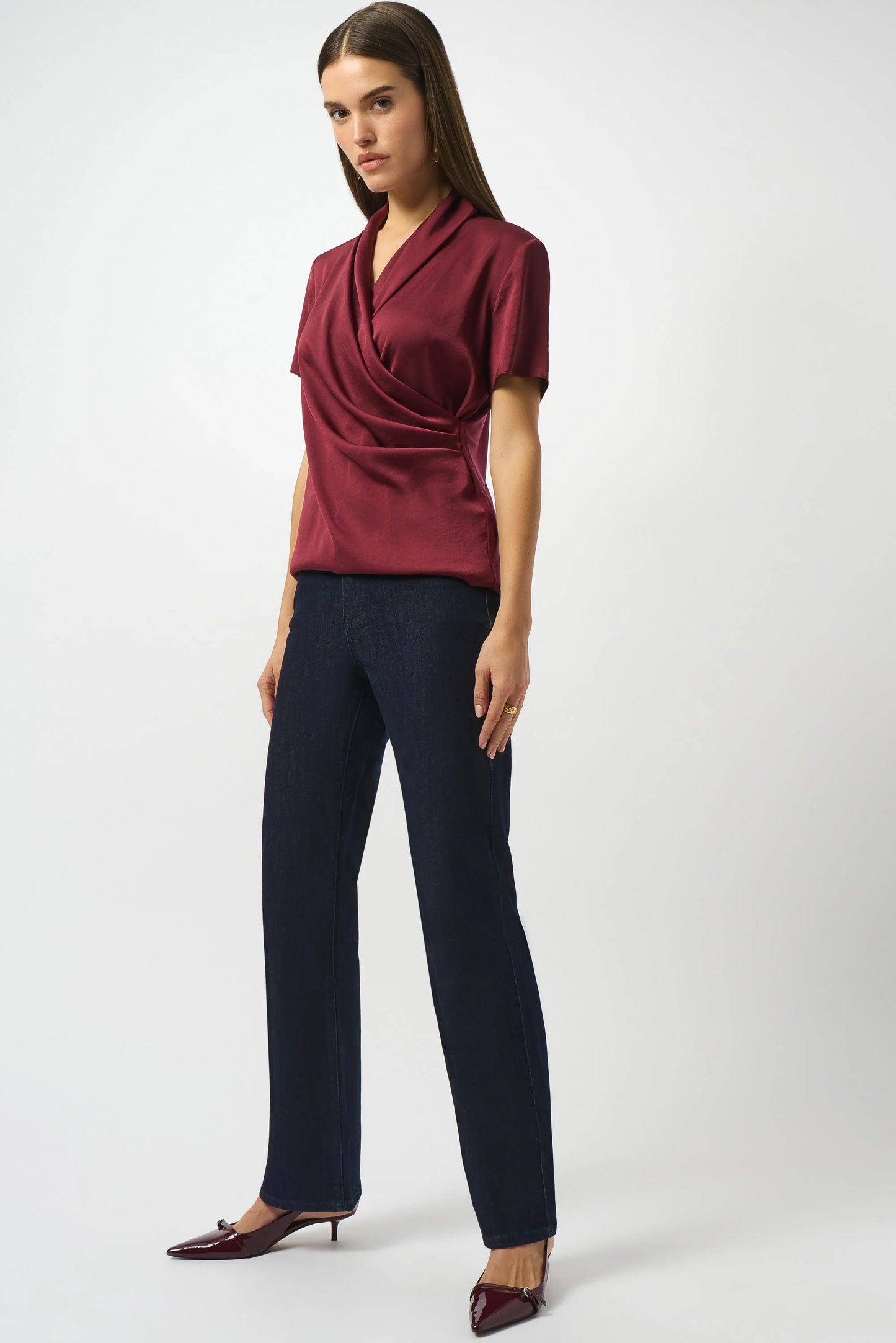 The Joseph Ribkoff Brooke Classic Bootcut Stretch Jeans are a comfortable closet staple. Shop yours at Harbour Thread women's boutique in Burlington, VT!