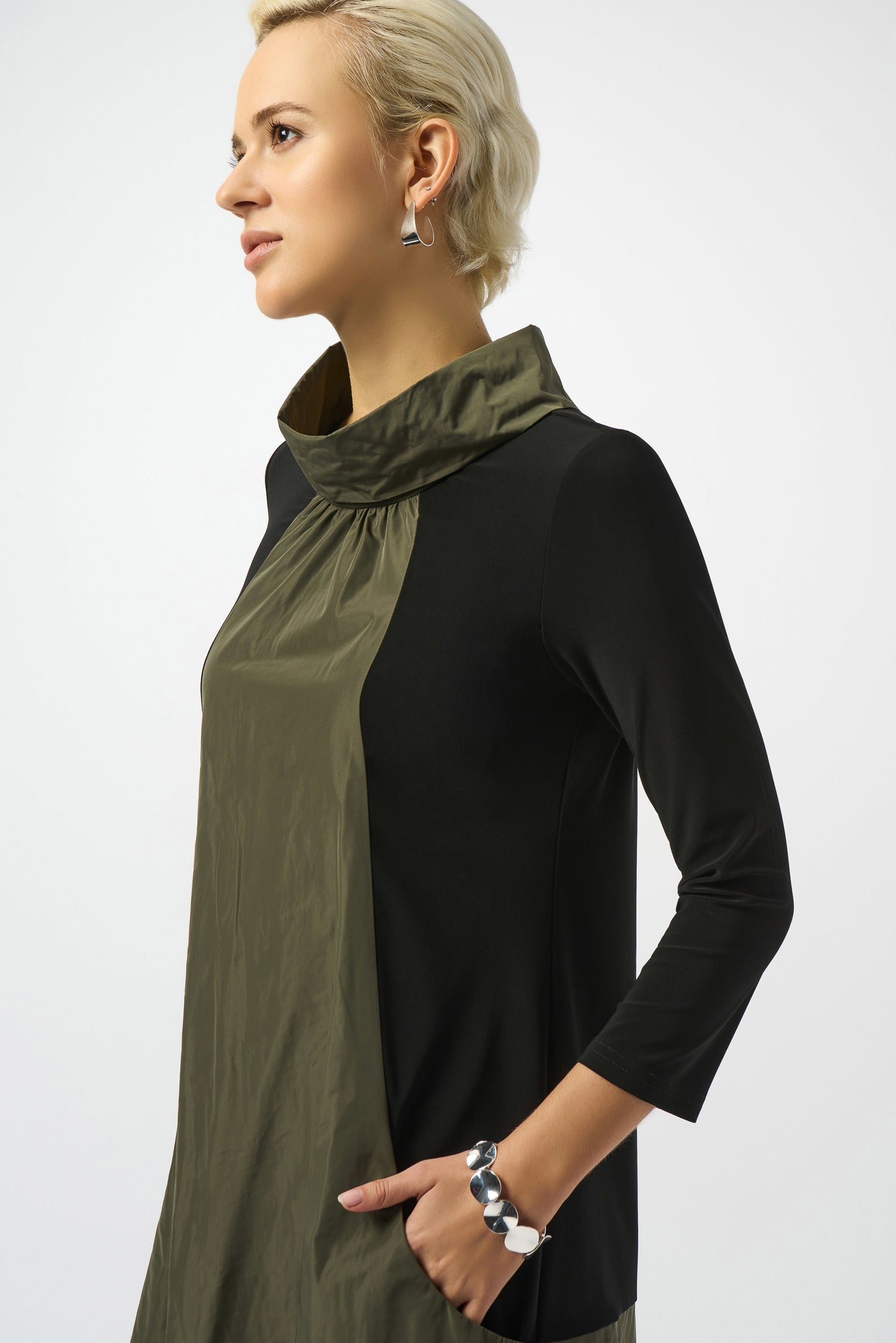 Shop sophisticated women's dresses at Harbour Thread boutique in Burlington, VT! New arrivals include the Joseph Ribkoff Silky Knit & Memory Colour Block Dress in Black/Avocado. 