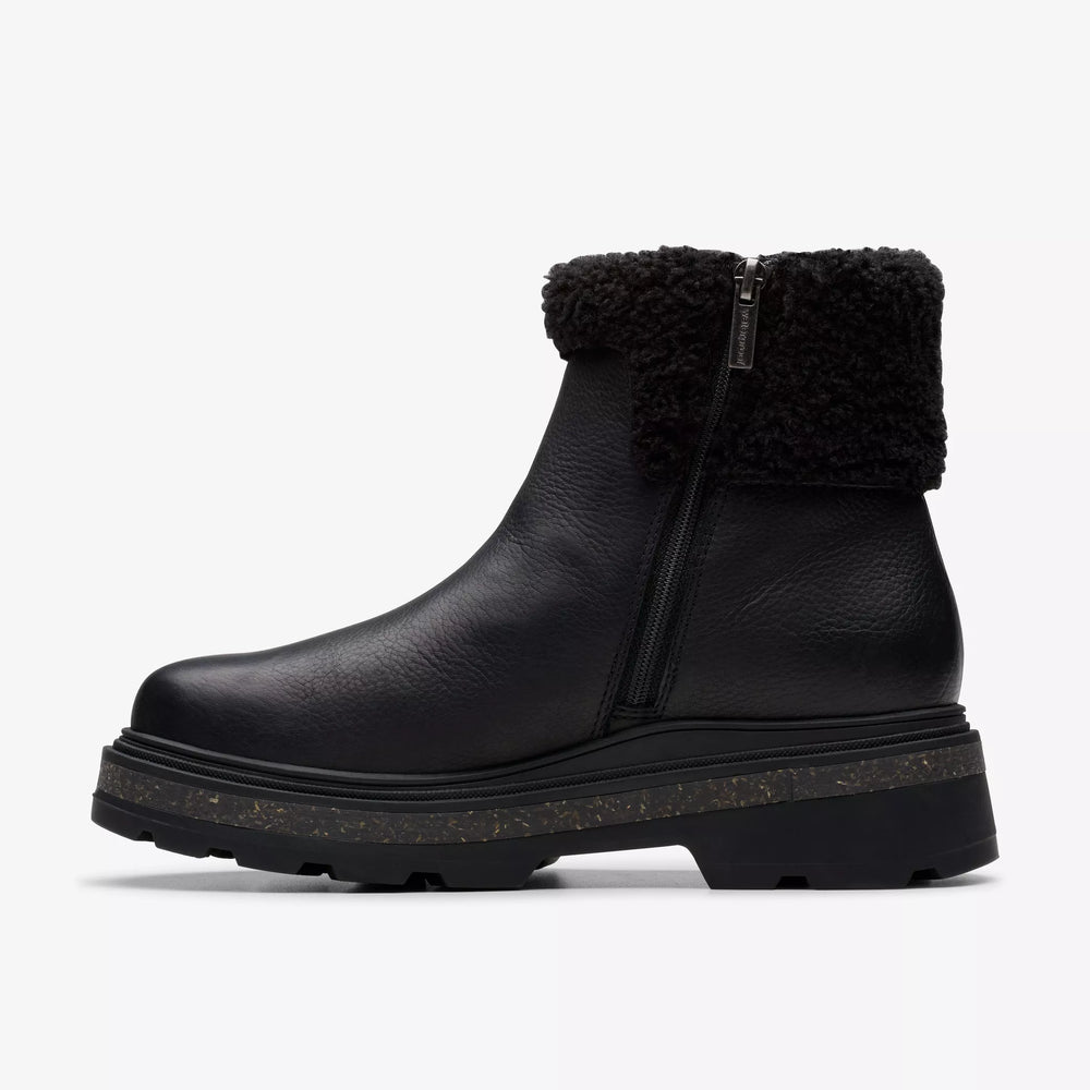 
                      
                        Interior zip closure detail on the Black Warmlined Leather Hencroft Madi Waterproof Boot by the brand Clarks
                      
                    