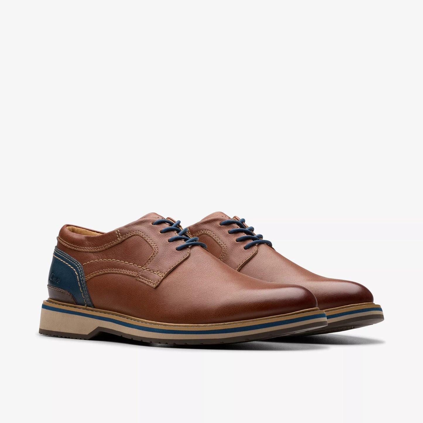 A pair of the Tan Leather Monahan Plain Oxford Shoes by the brand Clarks