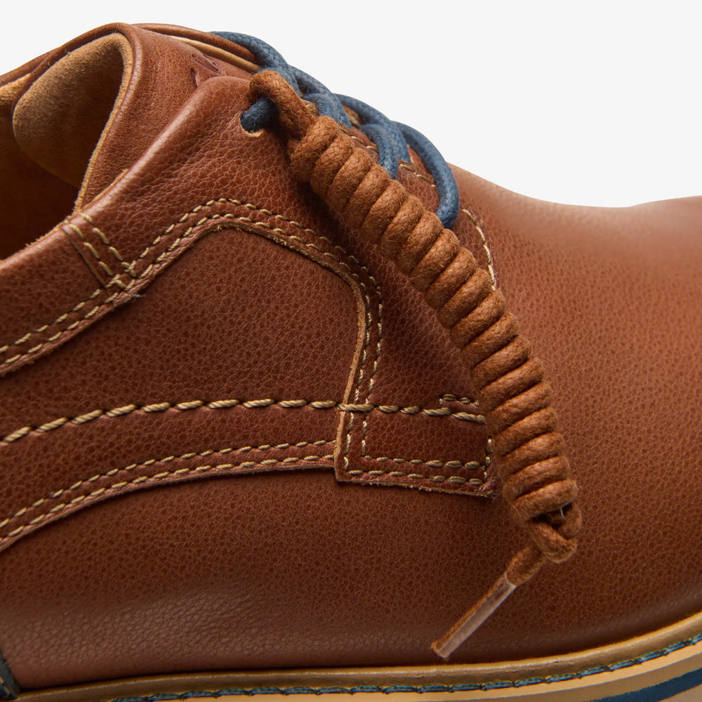 
                      
                        Clarks Monahan Plain
                      
                    