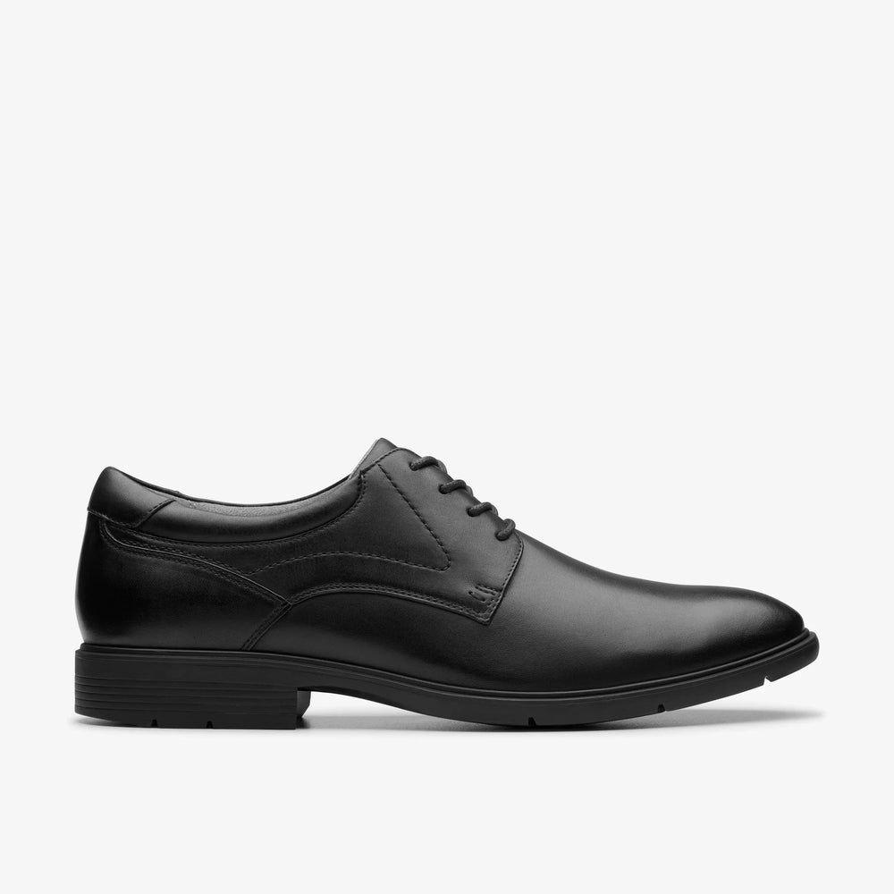 
                      
                        Clarks Eldredge Plain
                      
                    