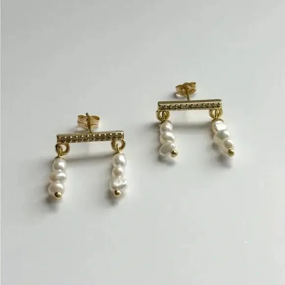 Tramps + Thieves Duo Pearl Earrings