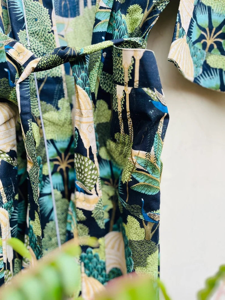 
                      
                        Print detail on the Beach Wear Long Printed Kimono Robe
                      
                    