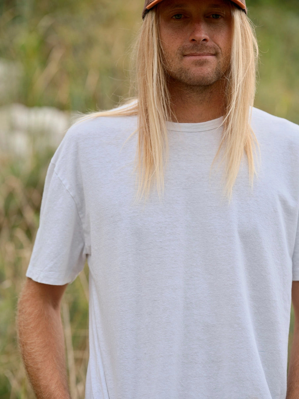 Men's white short sleeve t-shirt