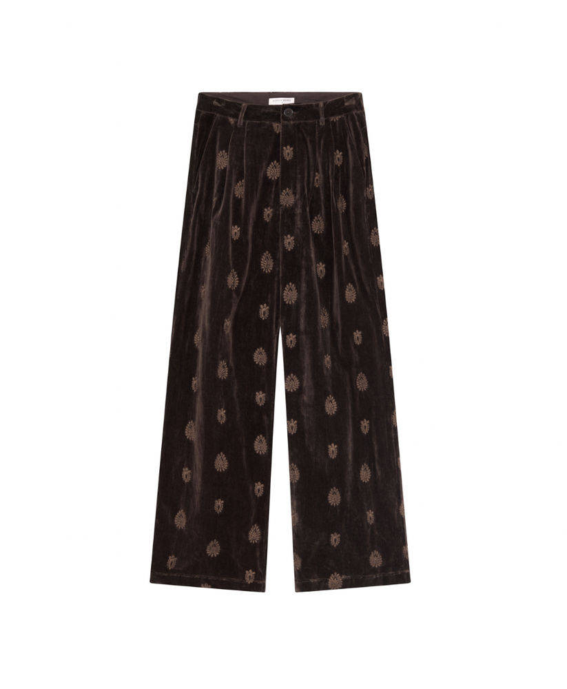 
                      
                        The Velluto Paco Pant by Maison Hotel
                      
                    