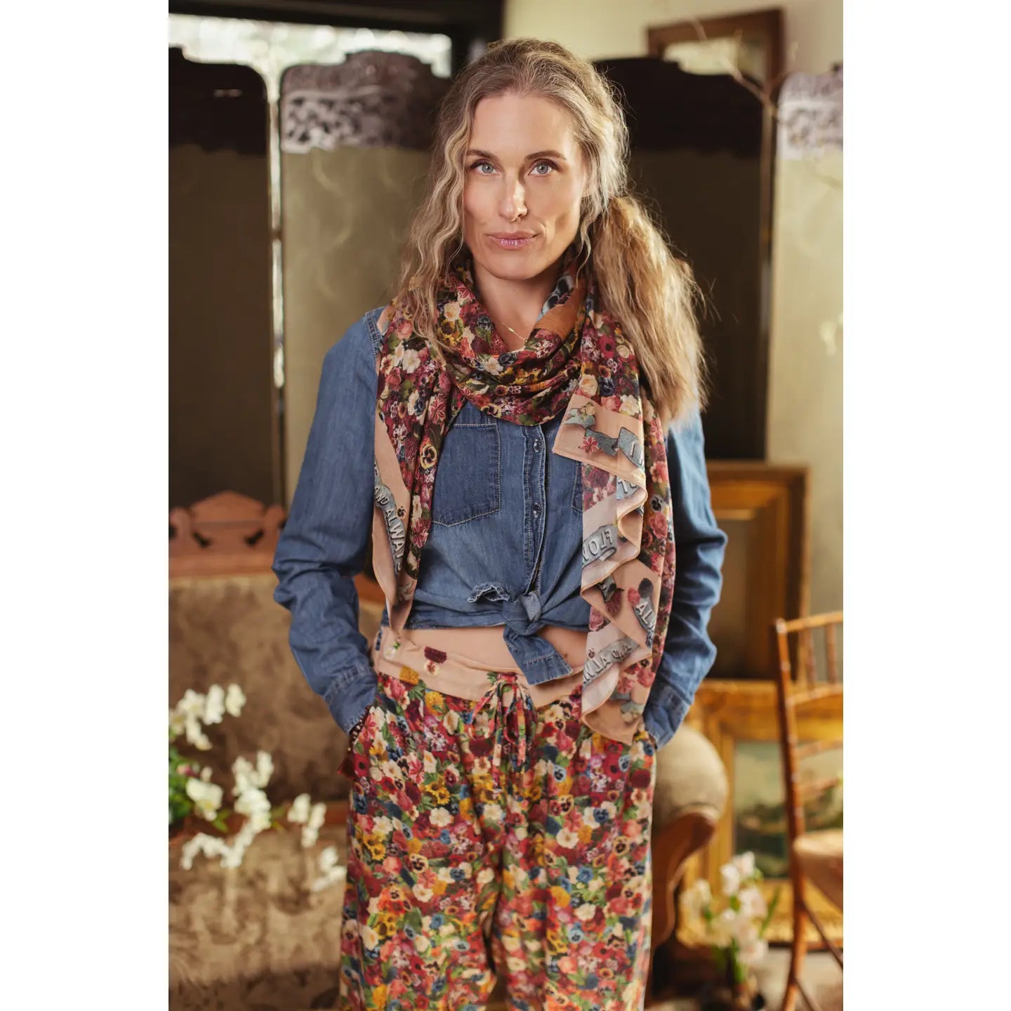 Market of Stars Art Of Life Floral Scarf