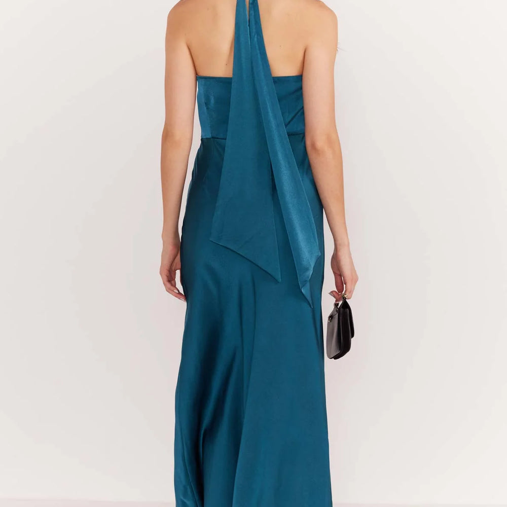 
                      
                        The halter neck tie on this MINKPINK maxi dress offers an extra dose of elegance
                      
                    