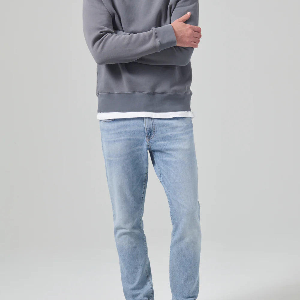Front view of the Citizens Of Humanity London Tapered Slim Archive in the color Circuit