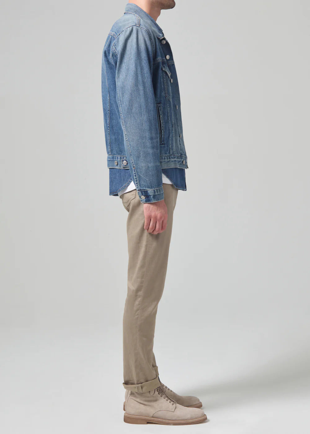 Side view of the Citizens Of Humanity Gage Slim Straight Stretch Linen in the dark khaki color Dune