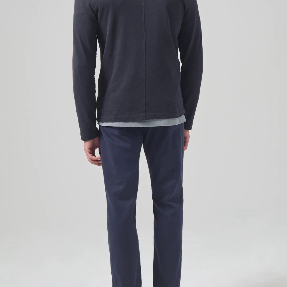 Back view of the Citizens Of Humanity Dark Navy Gage Slim Straight Stretch Linen