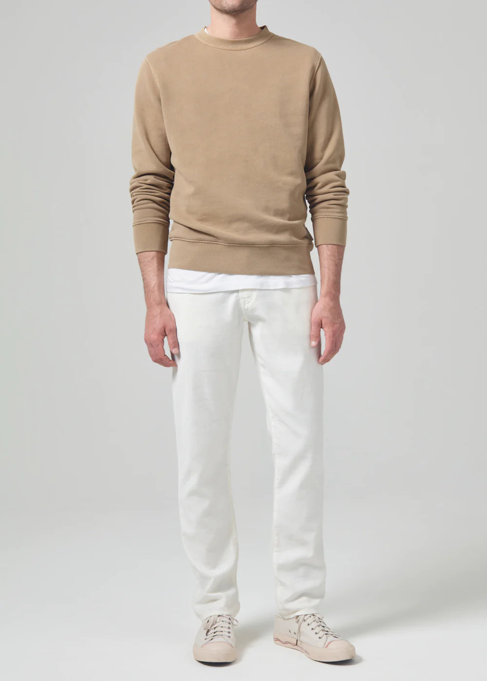Front view of the Citizens Of Humanity Gage Slim Straight Stretch Linen in the color Sierra