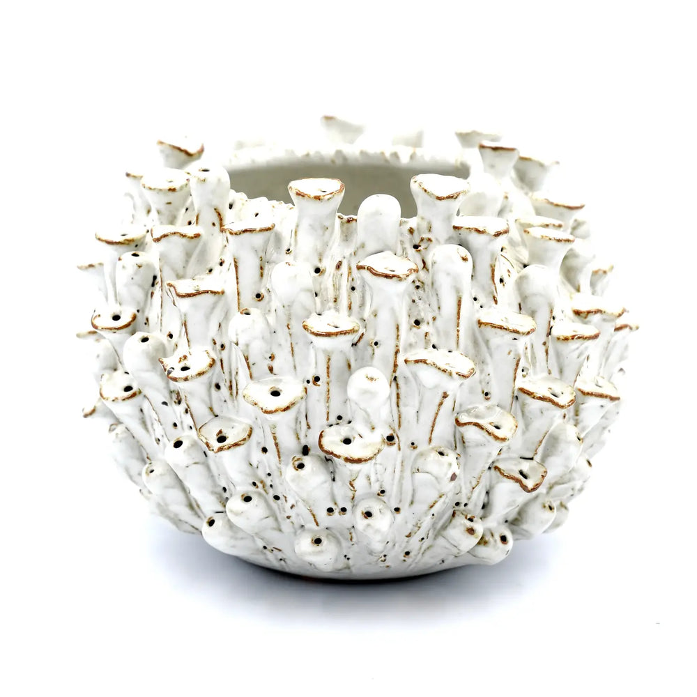 
                      
                        Side view of the White Sea Anemone Sculpture by Art Floral Trading
                      
                    