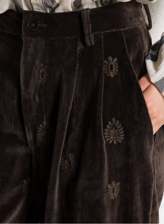 Dark brown velvet pants with embroidery details