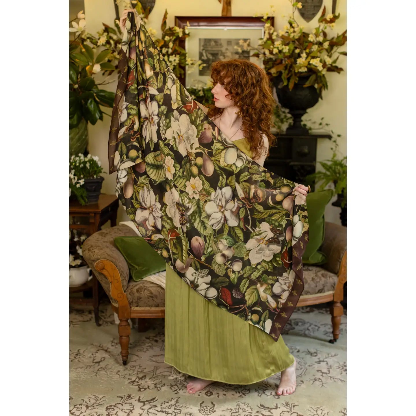 Market of Stars Fleur De Lune Scarf